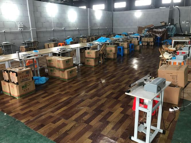 临海市天伦塑胶雨具礼品厂工厂