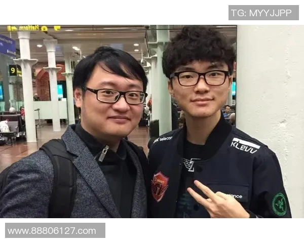 CSGO热议LNG战队灵活性引发的争议与讨论分析