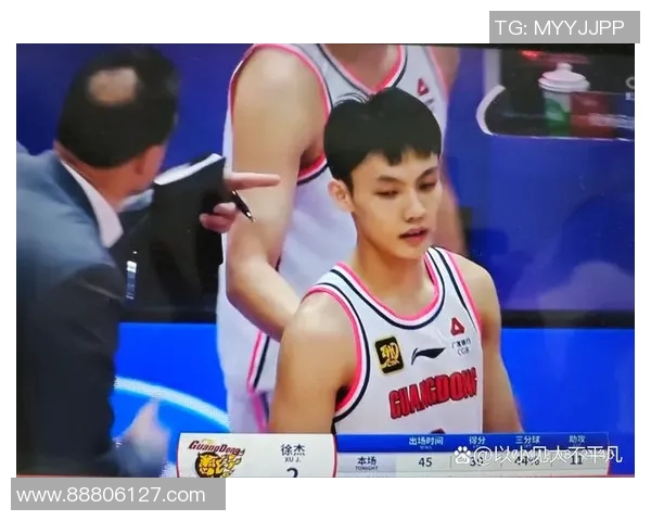 北京篮球队的速度之谜：揭开巨星背后的训练与战术秘密