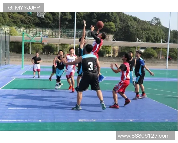 重庆飞盘队快攻革新之路探索与战术解析