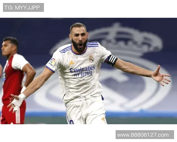 本泽马：从足坛巨星到传奇球员的辉煌历程与未来展望