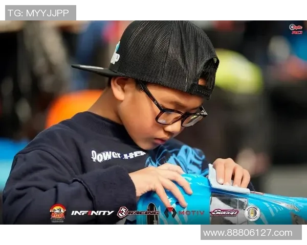 桑托斯与独立队激战正酣精彩赛事回顾与分析