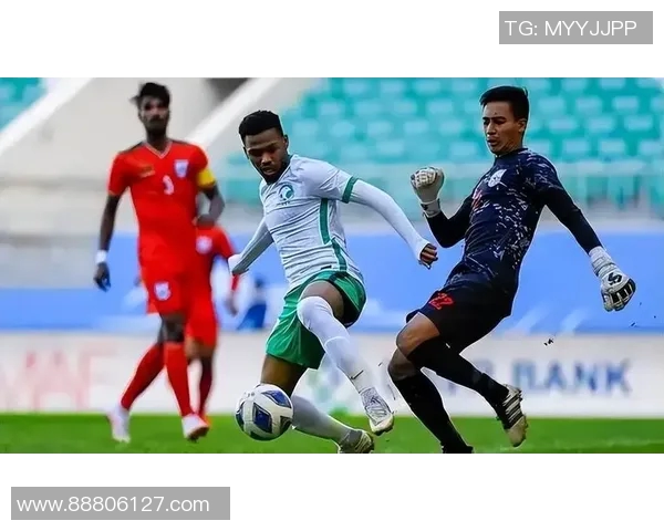 阿联酋与沙特足球对决首发阵容全面解析与战术分析 阿联酋与沙特足球对决首发阵容全面解析与战术分析