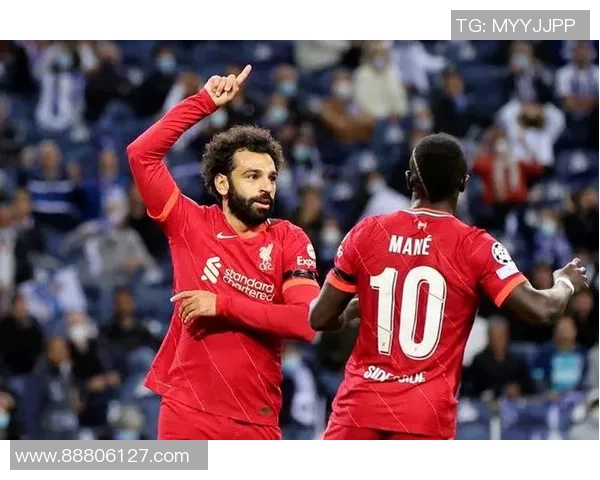 利物浦与波尔图精彩对决瞬间回顾及赛场氛围图集