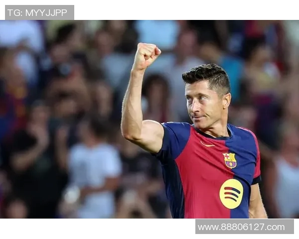 莱万重返拜仁引发球迷愤怒直言其背叛旧主令人失望