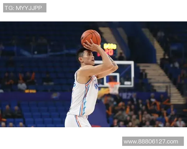 陈林坚：从青涩少年到篮球场上的耀眼明星之路