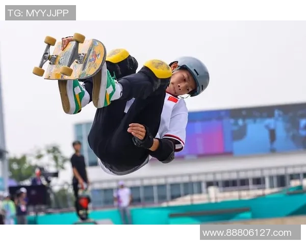 杭州滑板队在攀岩联赛中以66分稳居积分榜首位MBA