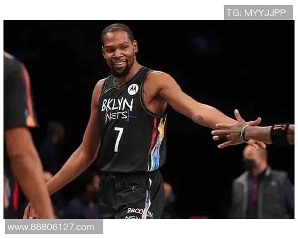 里昂与图卢兹激战正酣比分结果揭晓引发球迷热议 里昂与图卢兹激战正酣比分结果揭晓引发球迷热议