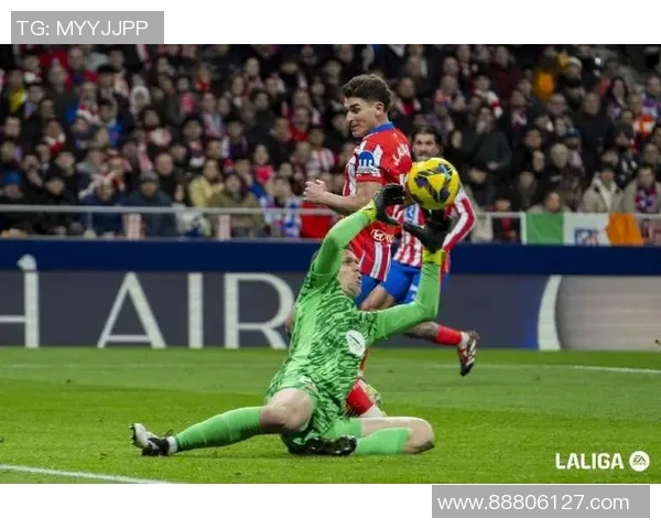 西甲焦点战巴萨主场迎战马竞争夺冠军争冠关键战役 西甲焦点战巴萨主场迎战马竞争夺冠军争冠关键战役