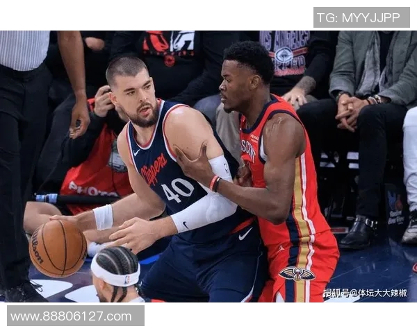 快船与马刺激战正酣NBA202116赛季精彩对决回顾与分析 快船与马刺激战正酣NBA202116赛季精彩对决回顾与分析