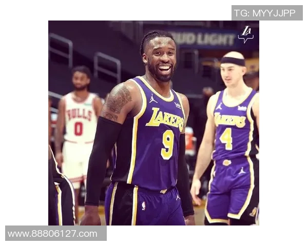 湖人火箭激战回顾:2014年10月29日的经典对决与精彩瞬间分析