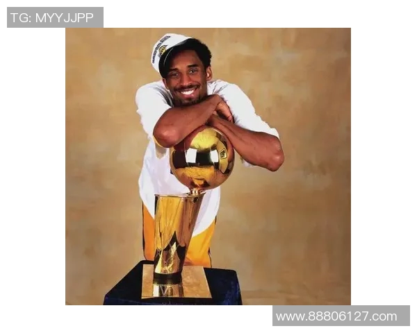 科比传奇:从篮球场上的巨星到永恒的精神偶像 科比传奇:从篮球场上的巨星到永恒的精神偶像