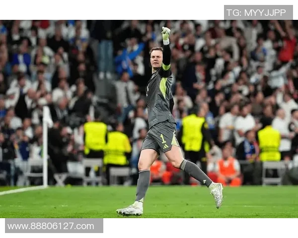 诺伊尔：从守门员到传奇，探寻足球世界的守护神之路