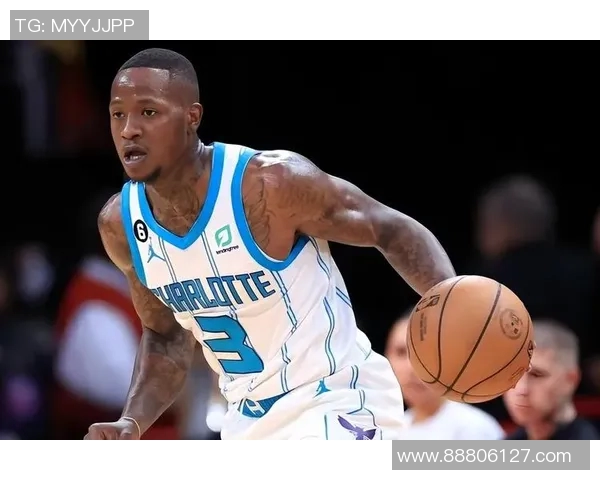 雷霆与黄蜂历史交锋战绩回顾及近期表现分析